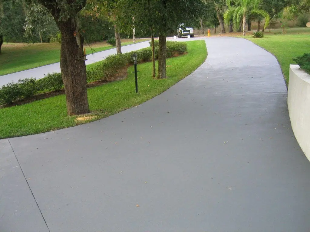 a freshly resurfaced driveway in a residential property in Miami FL